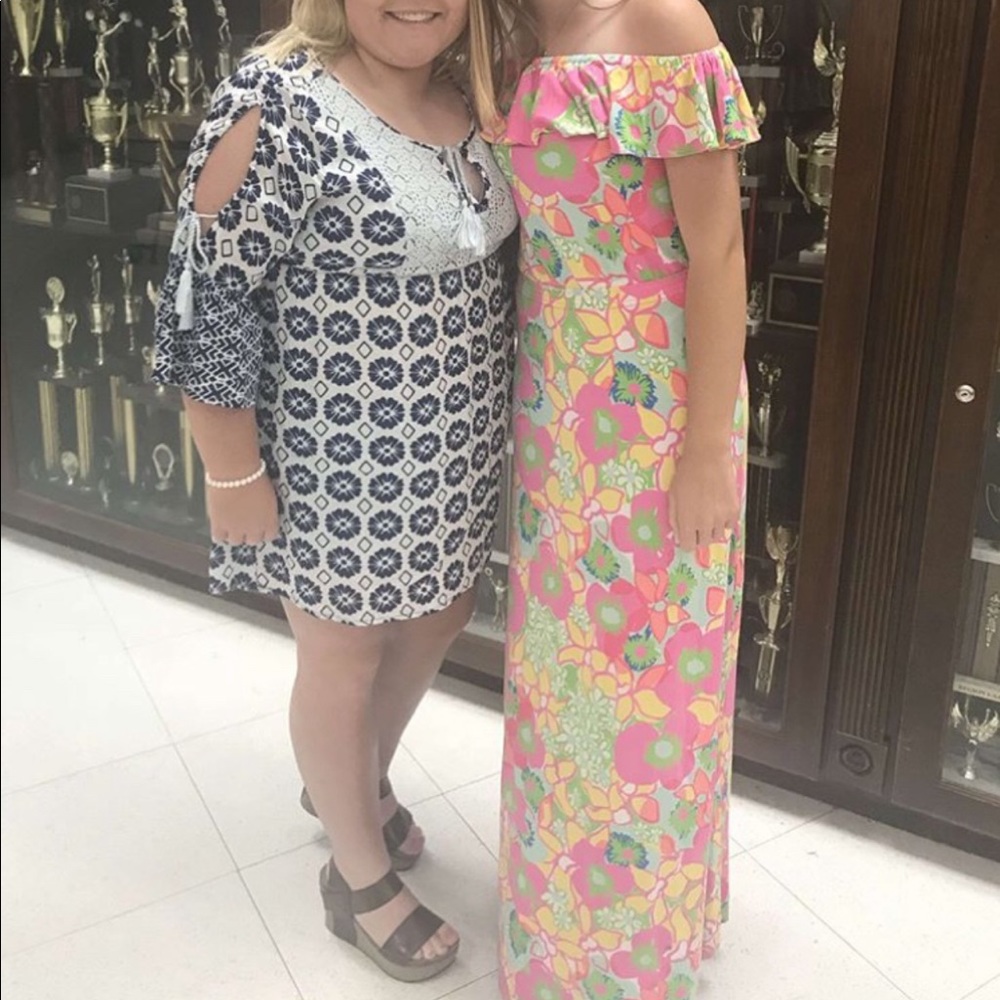 Super cute Maxi dress
